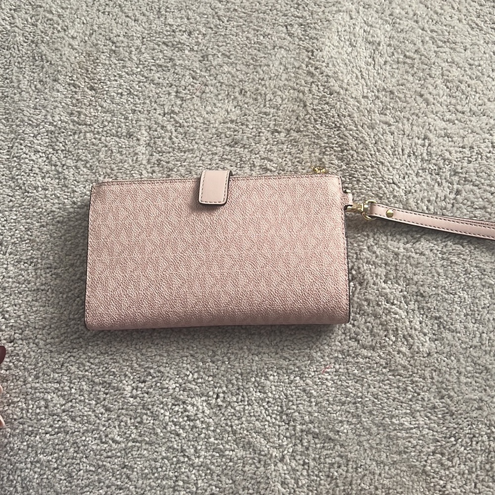 Authentic Michael Kors Pink Wallet. - image 4
